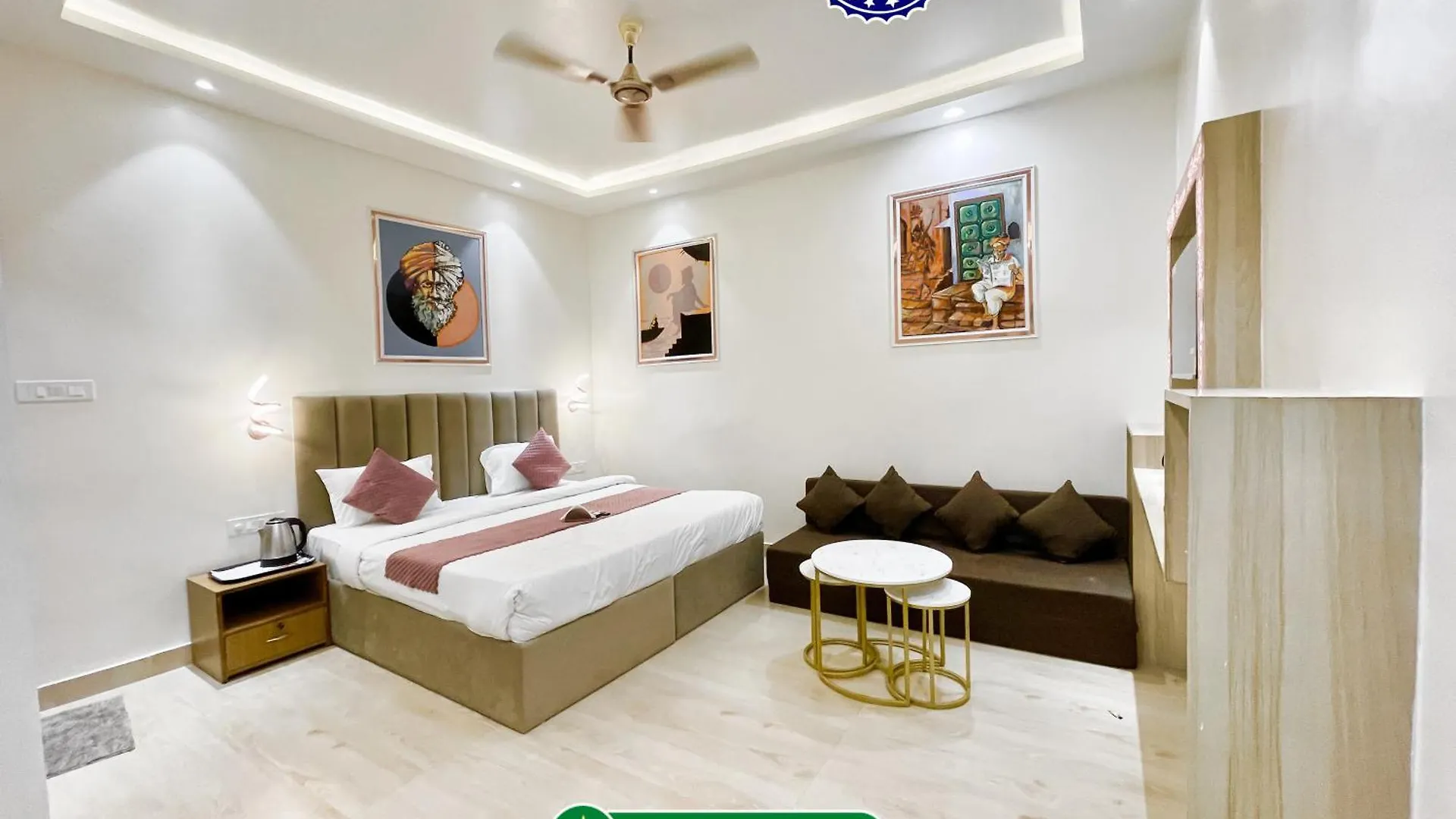 ****  Hotel The Banaras Stay, Varanasi ! Fully-Air-Conditioned Hotel With Wifi Availability, Near Kashi Vishwanath Temple And Ganga Ghat הודו