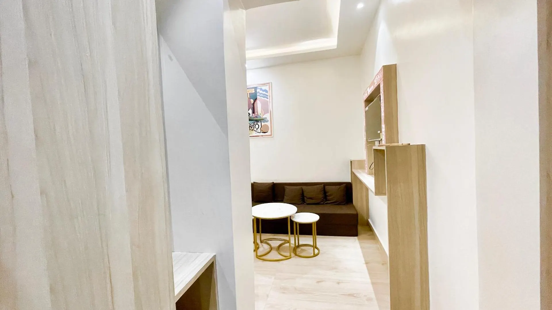 Hotel The Banaras Stay, Varanasi ! Fully-Air-Conditioned Hotel With Wifi Availability, Near Kashi Vishwanath Temple And Ganga Ghat